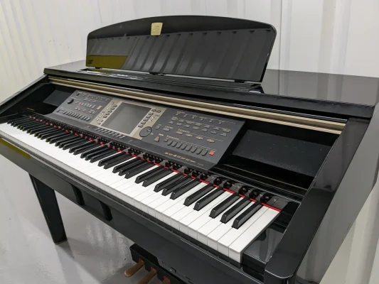 Đàn piano Yamaha CVP-201