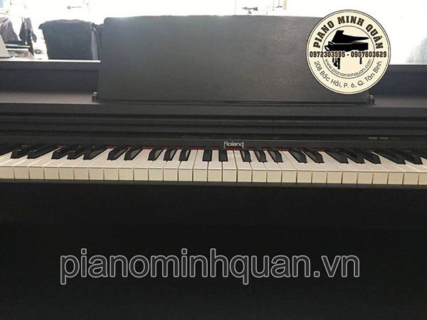 Dan piano dien roland HP 2900G 1