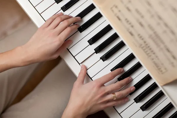 Loi khi tap dan piano