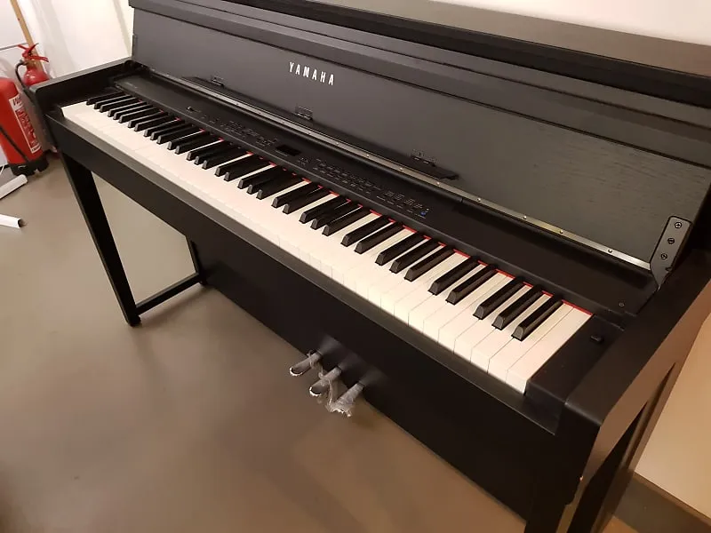 utf-8dan-piano-dien-yamaha-clp-s4062028129-webp