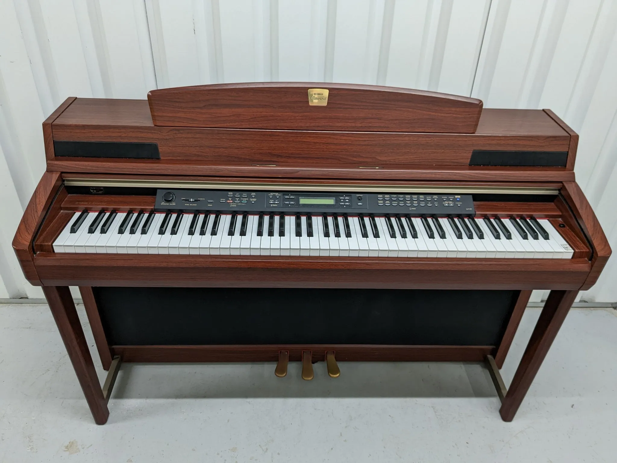 Yamaha CLP270 Yamaha CLP270