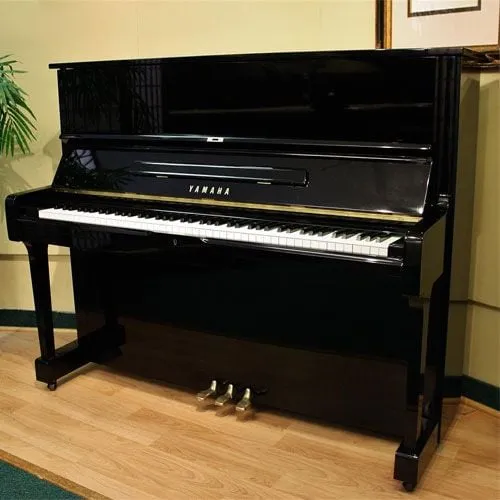 Yamaha U2H Yamaha U2H