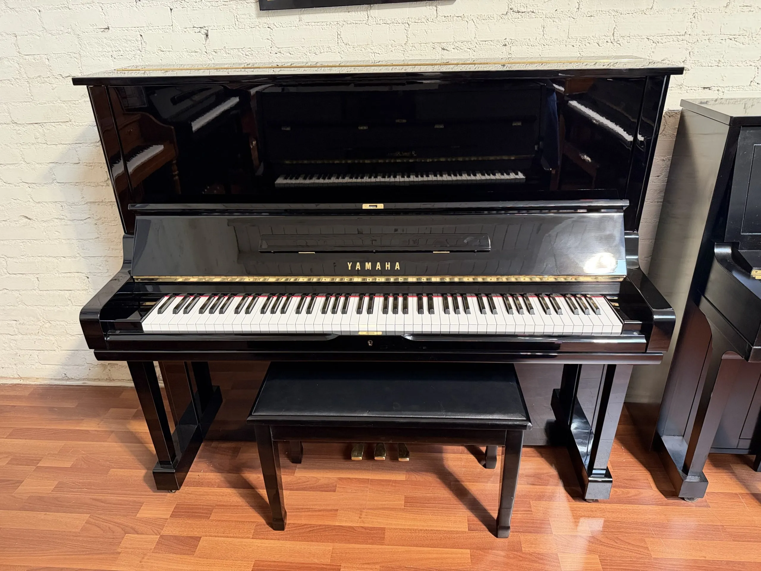 Yamaha U3 Yamaha U3