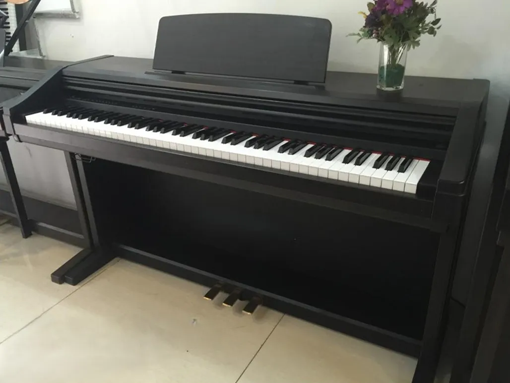 Kawai PN-220 kawai-pn-220-nho-gon-de-hoc-cho-nguoi-moi-1