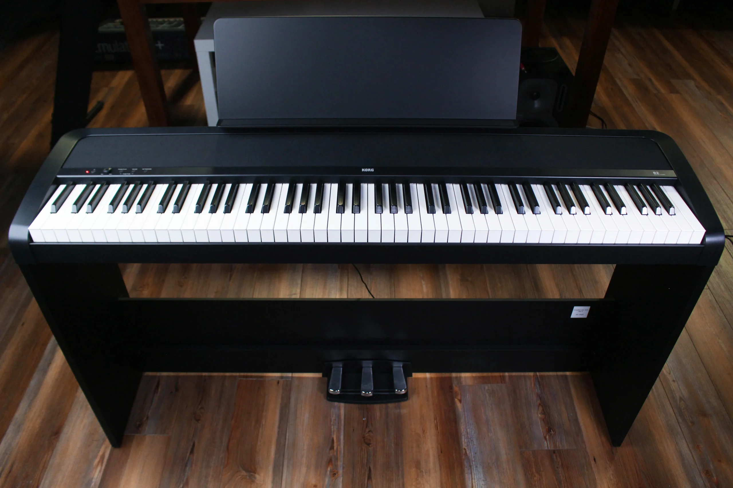 Korg B2 Korg B2 dễ tiếp cận cho người mới