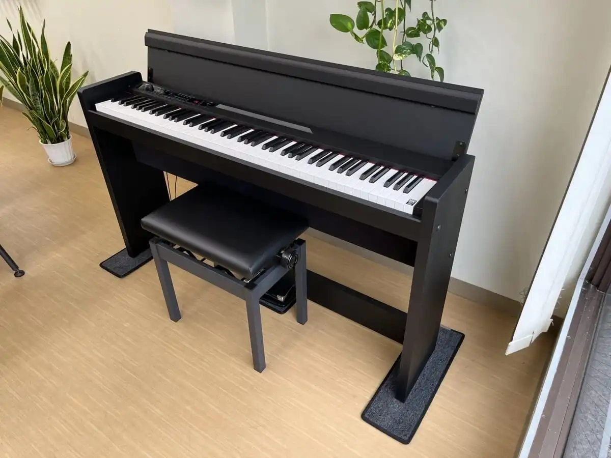 Korg LP-380 korg-lp-380-thiet-ke-dep-am-thanh-on-1