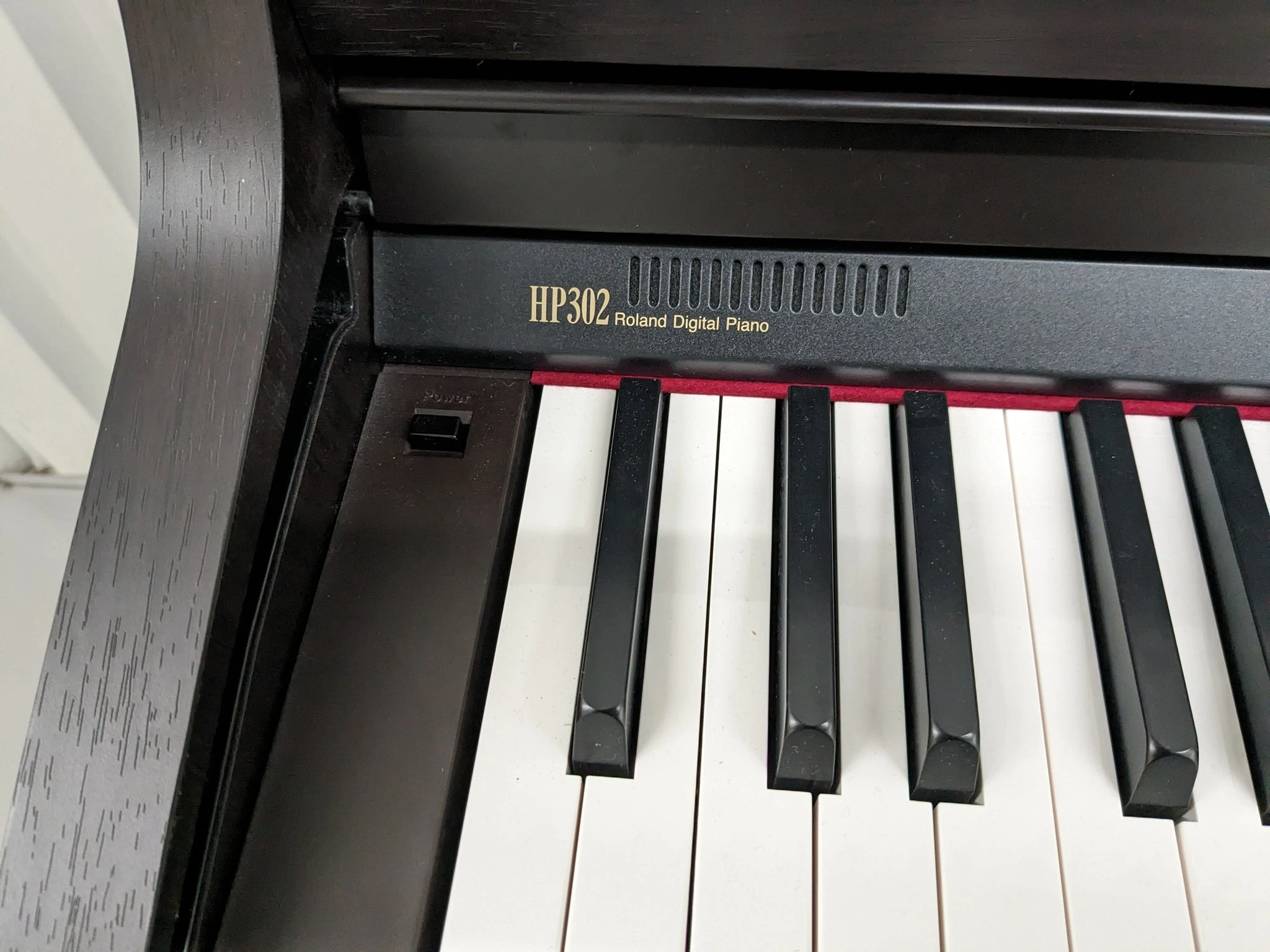 Roland HP-302 Roland HP-302