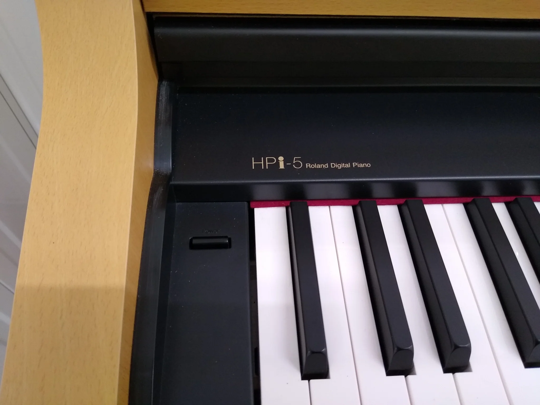 Roland HPi5