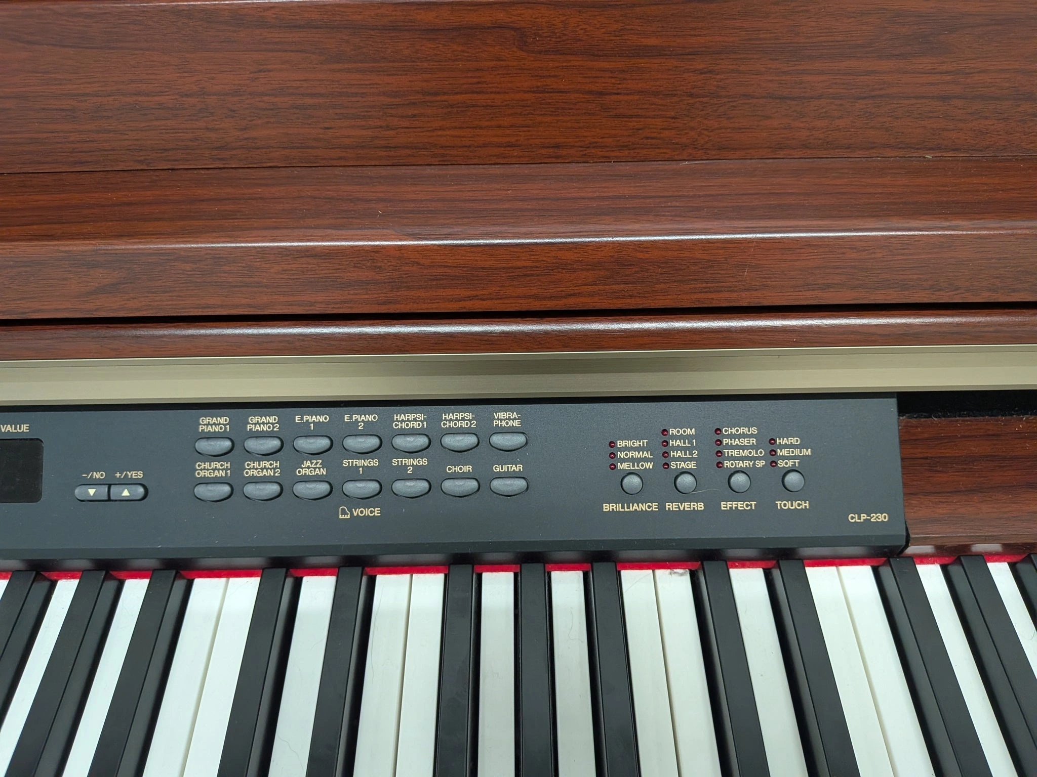 Yamaha CLP-230 - Piano Điện Yamaha Âm Thanh Trung Thực 2 Yamaha CLP-230