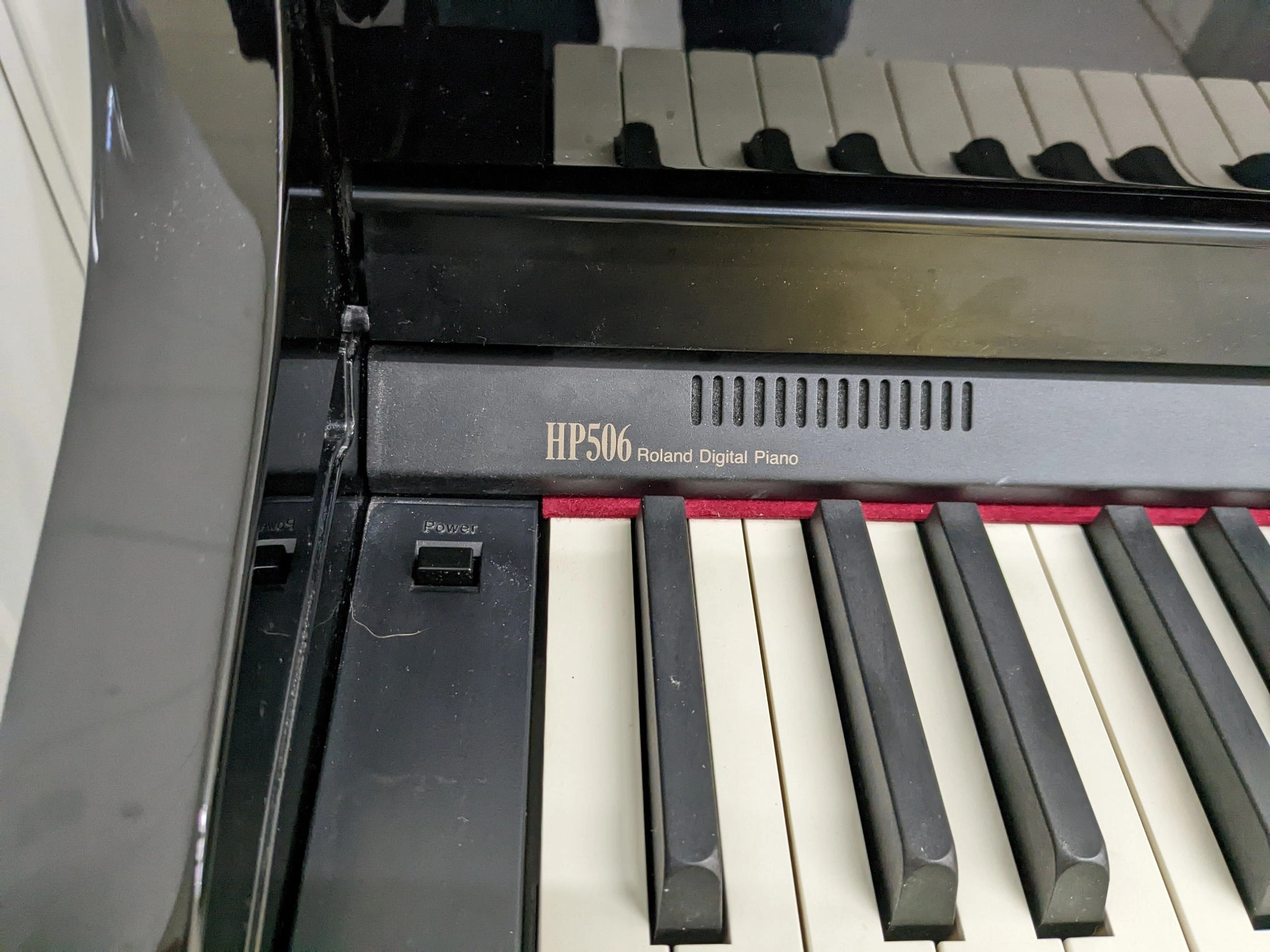 Roland HP-506 – Âm Piano Hay, Bàn Phím Cao Cấp 2 Roland HP-506