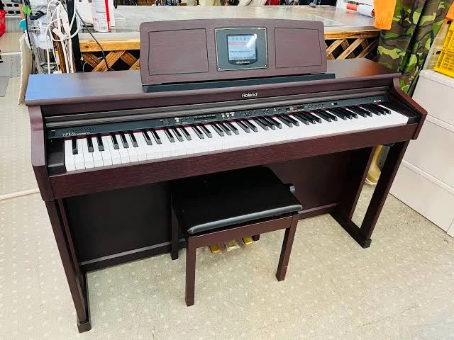 roland-hpi6-piano-dien-nhat-ban-am-thanh-hay-1 roland-hpi6-piano-dien-nhat-ban-am-thanh-hay-1