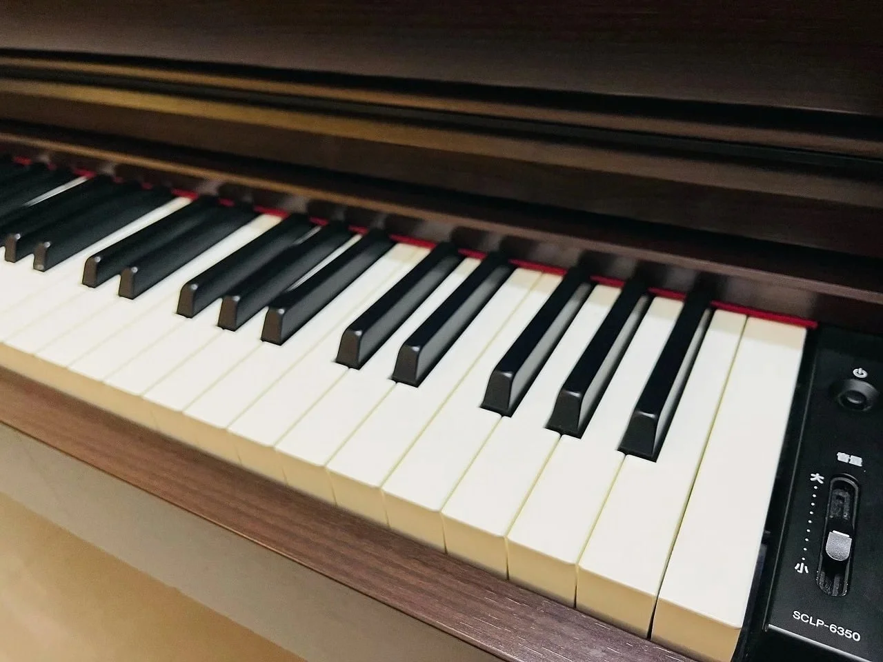 Yamaha SCLP-6350 – Piano Điện Cao Cấp Nhật Bản 2 yamaha-sclp-6350-piano-dien-cao-cap-nhat-ban-2